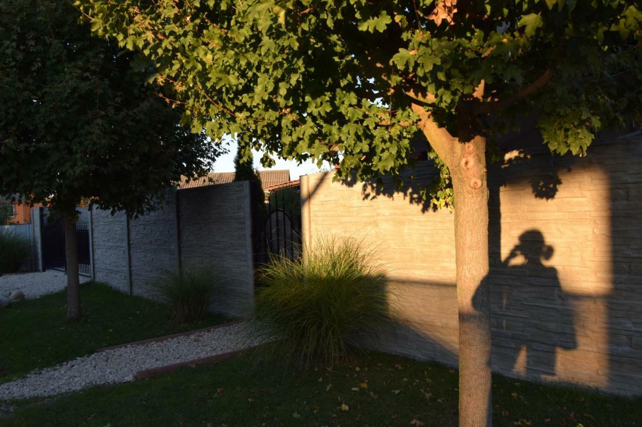 Belany Studios Veľký Meder Exterior foto