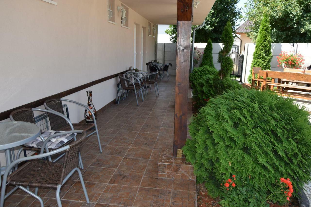 Belany Studios Veľký Meder Exterior foto